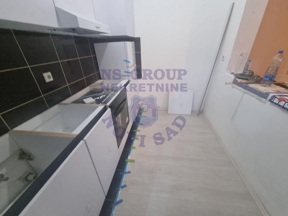 Slika 3 - SNIZENO Bulevar Patrijarha Pavla 34m2