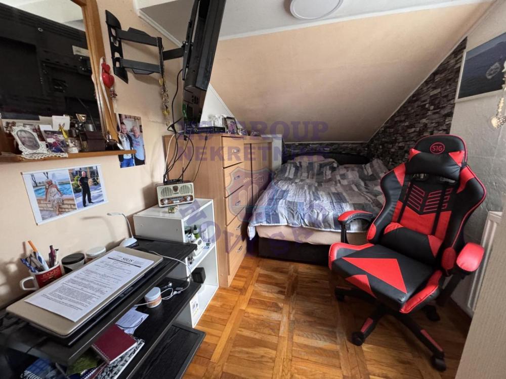 Slika 1 - Trosoban, 36m2, Petrovaradin Novi Sad