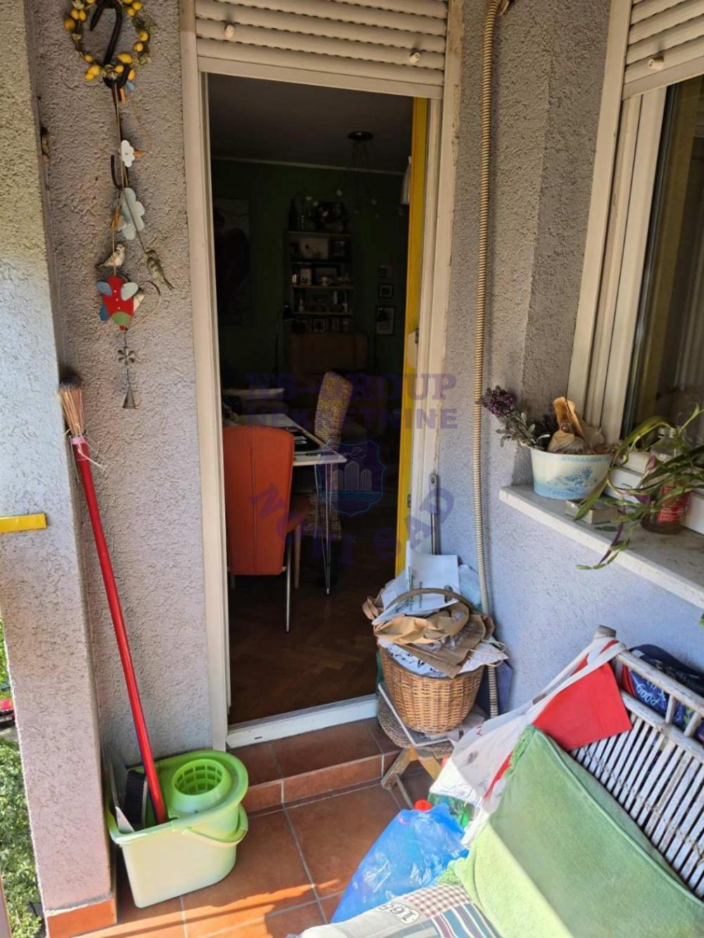 Slika 6 - Komforan trosoban dupleks na Grbavici.