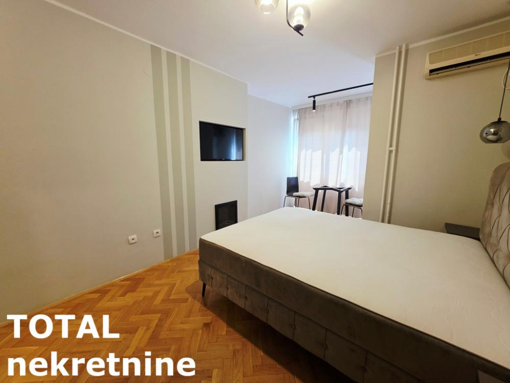 Slika 2 - Stan,NOVI SAD,PODBARA,kv: 22.00, € 105000, ID: 1103011