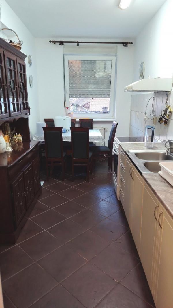 Slika 5 - Stan,NOVI SAD,CENTAR,kv: 64.00, € 201600, ID: 1059674