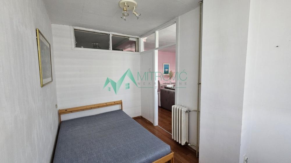 Slika 4 - Odličan dvoiposoban stan na Bulevaru Oslobođenja – 56m²