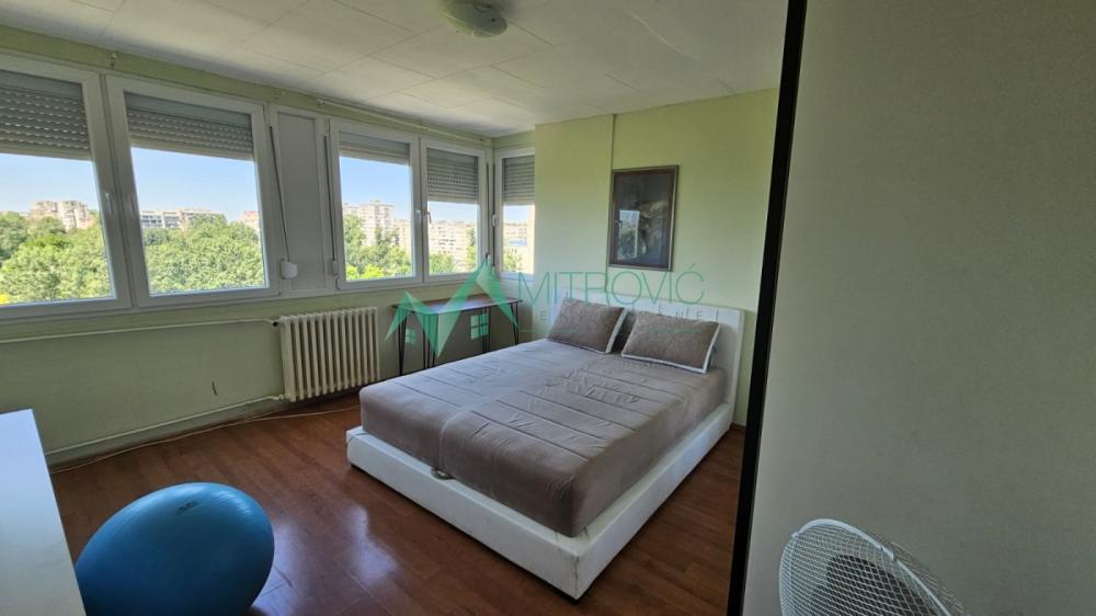 Slika 6 - Odličan dvoiposoban stan na Bulevaru Oslobođenja – 56m²