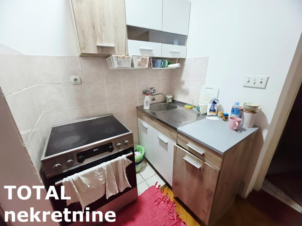 Slika 2 - Stan,NOVI SAD,CENTAR,kv: 23.00, € 74900, ID: 1103012