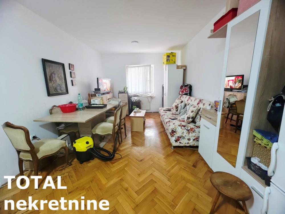 Slika 1 - Stan,NOVI SAD,CENTAR,kv: 23.00, € 74900, ID: 1103012
