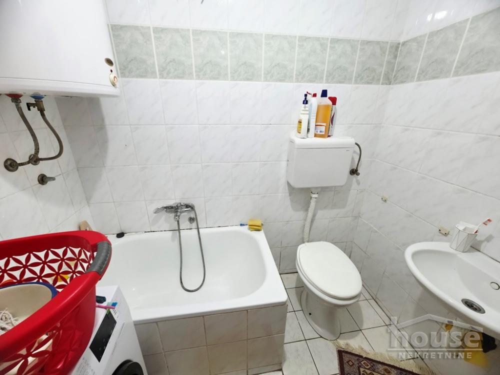 Slika 3 - Stan,NOVI SAD,CENTAR,kv: 23.00, € 74900, ID: 1066166