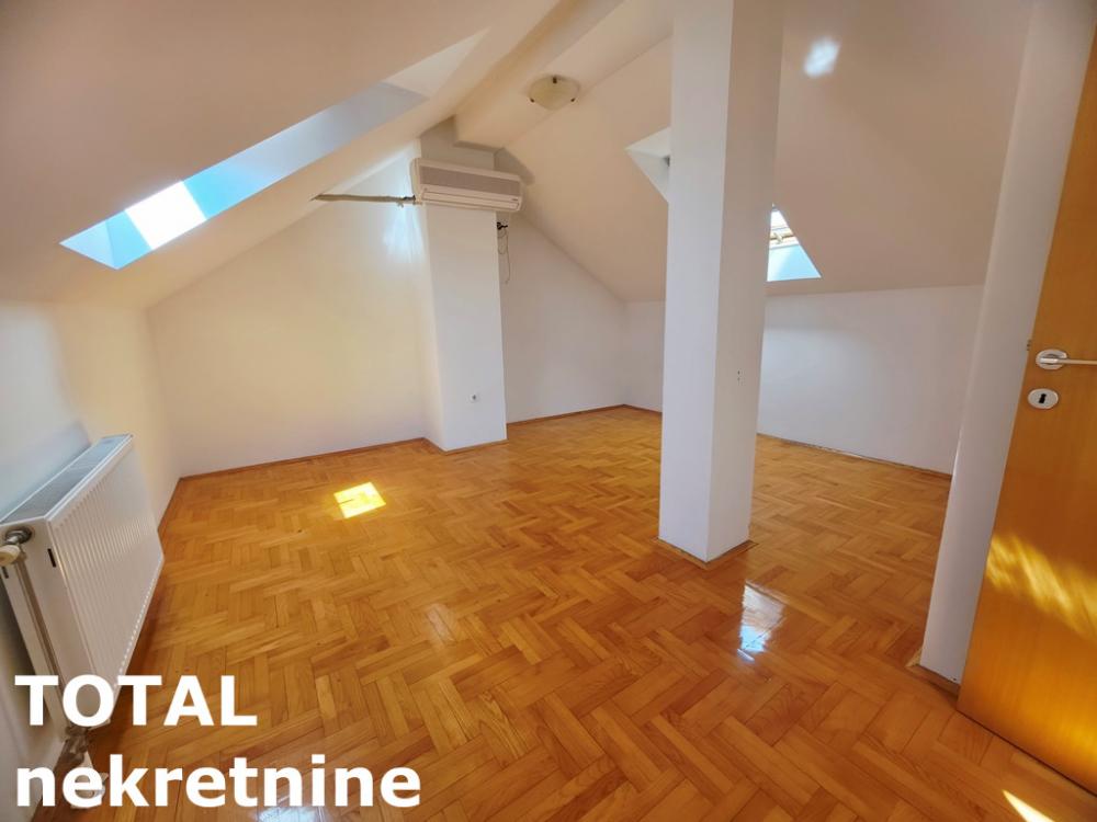 Slika 7 - Stan,NOVI SAD,GRBAVICA,kv: 83.00, € 150000, ID: 1103015