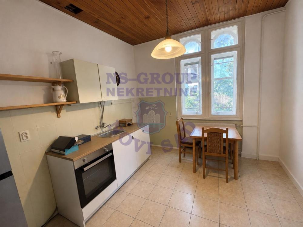 Slika 0 - Prodaja stana, 35m2, Novi Sad centar Novi Sad