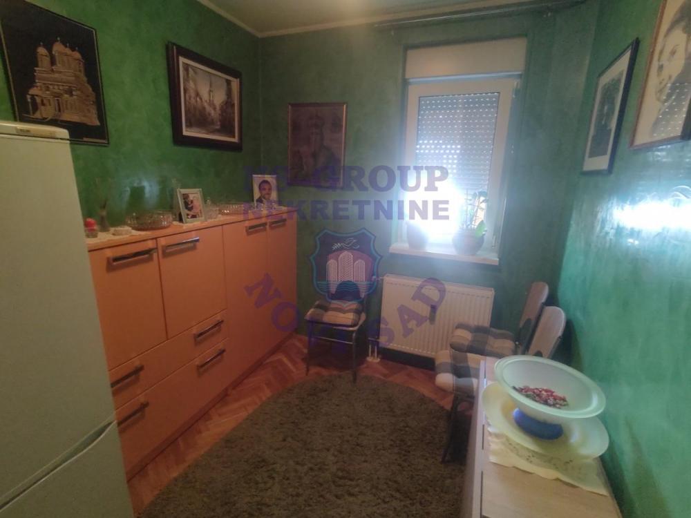 Slika 10 - Jednoiposoban, 36m2, Bulevar patrijarha Pavla (Somborski bulevar) Novi Sad, ima lift