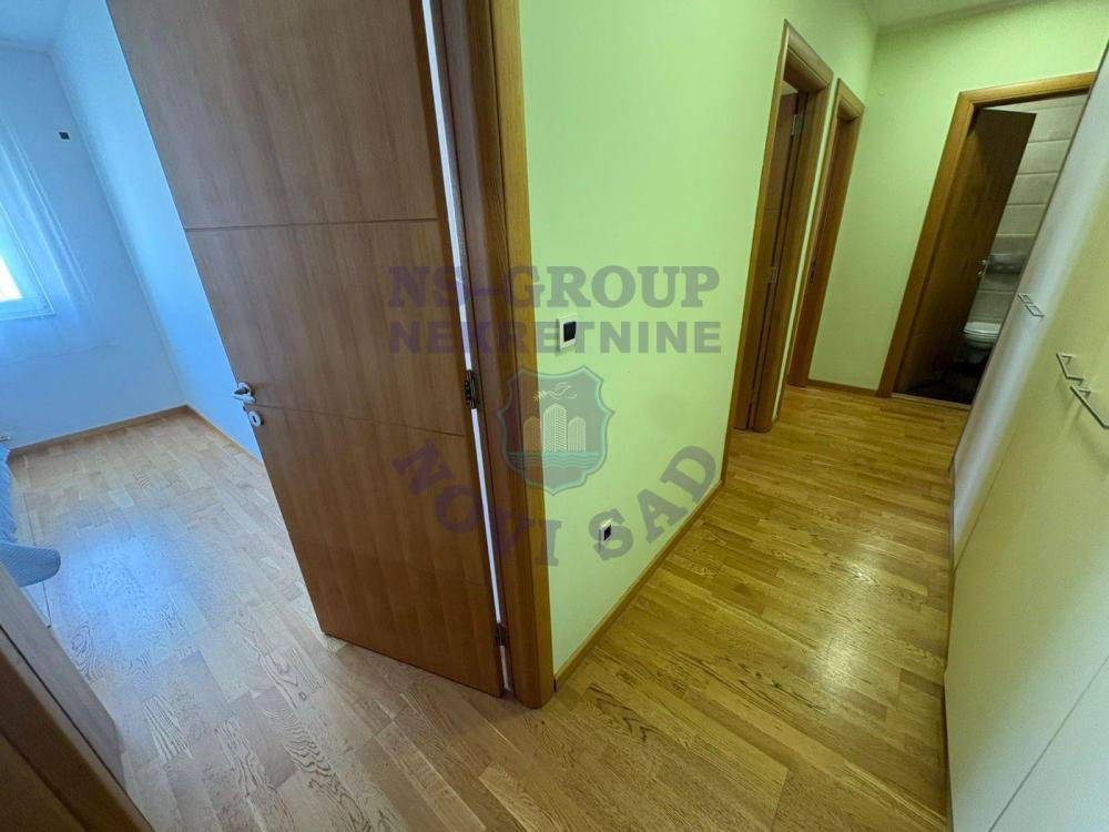 Slika 2 - Četvorosoban, 90m2, Nova Detelinara Novi Sad, sa terasom, ima lift