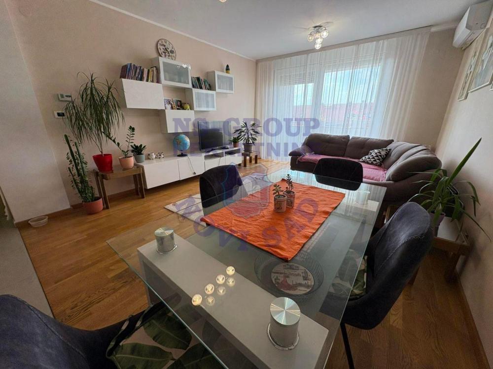 Slika 10 - Četvorosoban, 90m2, Nova Detelinara Novi Sad, sa terasom, ima lift