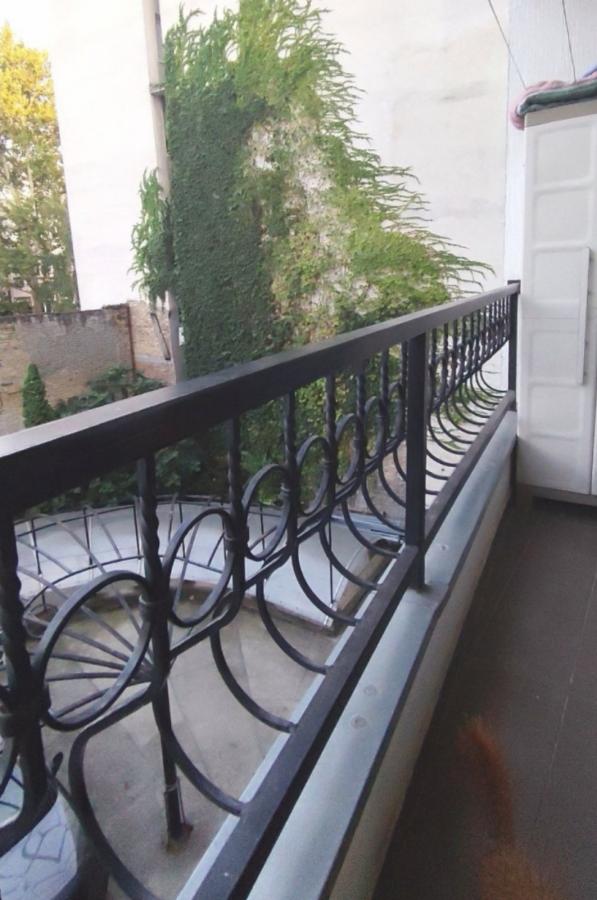 Slika 11 - Dvosoban, 64m2, Stari grad Novi Sad, sa terasom, ima lift