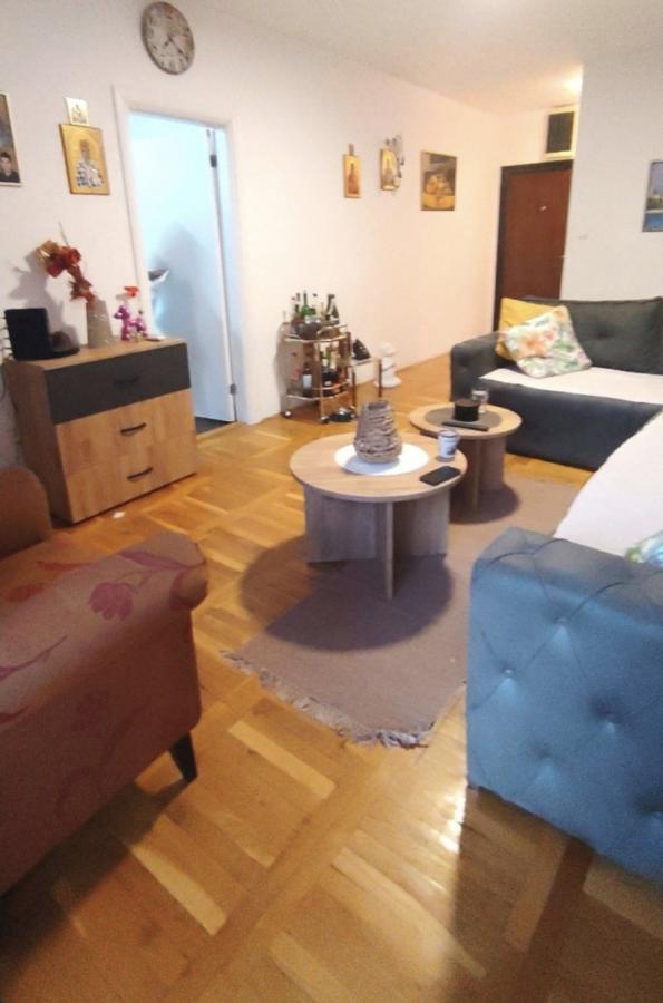 Slika 4 - Dvosoban, 64m2, Stari grad Novi Sad, sa terasom, ima lift