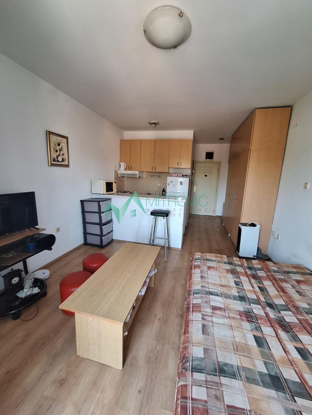 Slika 1 - NOVI SAD, NOVA DETELINARA, AGENCIJSKA ŠIFRA 1004608 