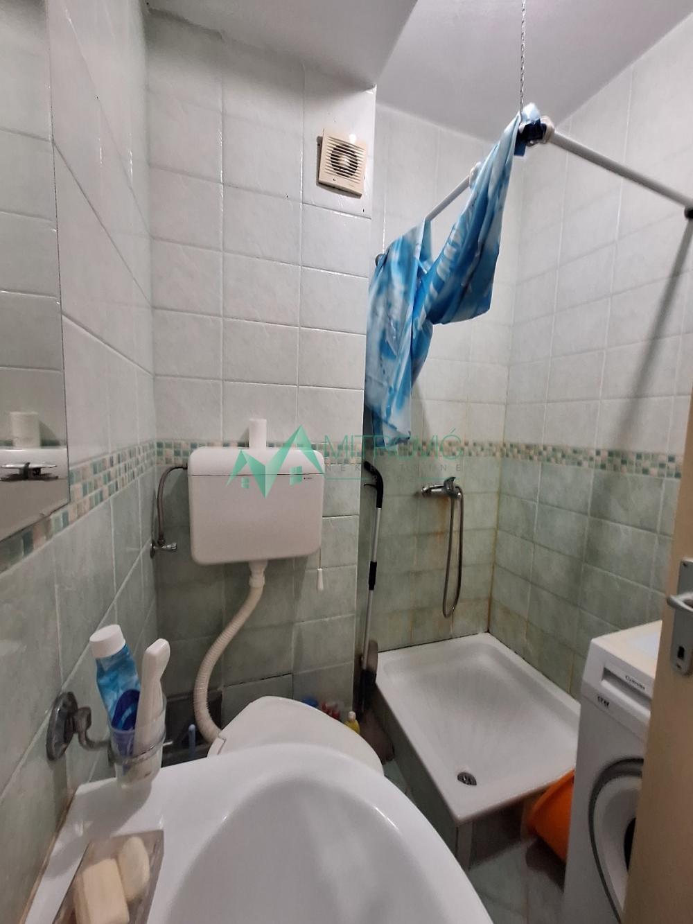 Slika 7 - NOVI SAD, NOVA DETELINARA, AGENCIJSKA ŠIFRA 1004608 