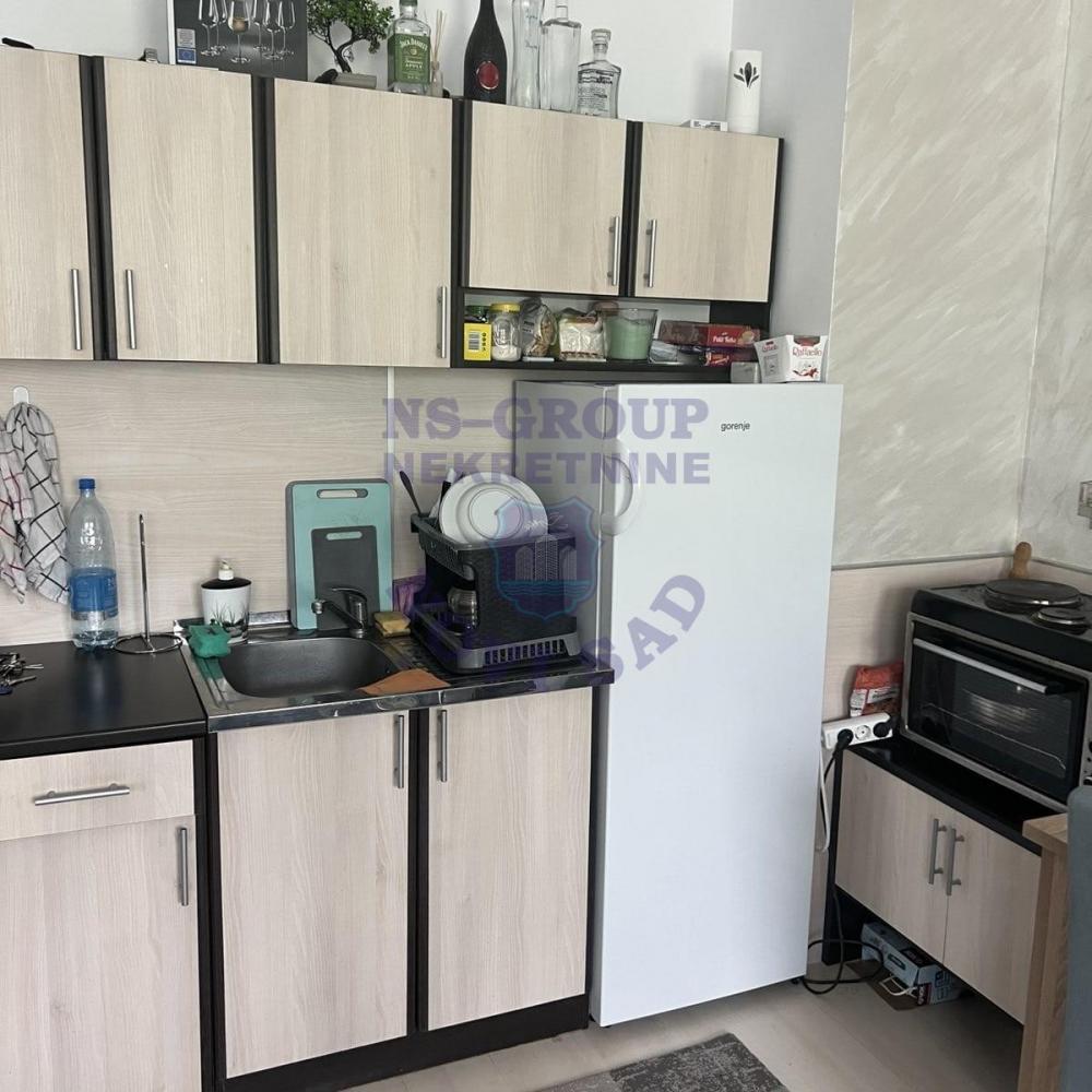 Slika 1 - Prodaja stana, 24m2, Novo naselje Novi Sad, ima lift
