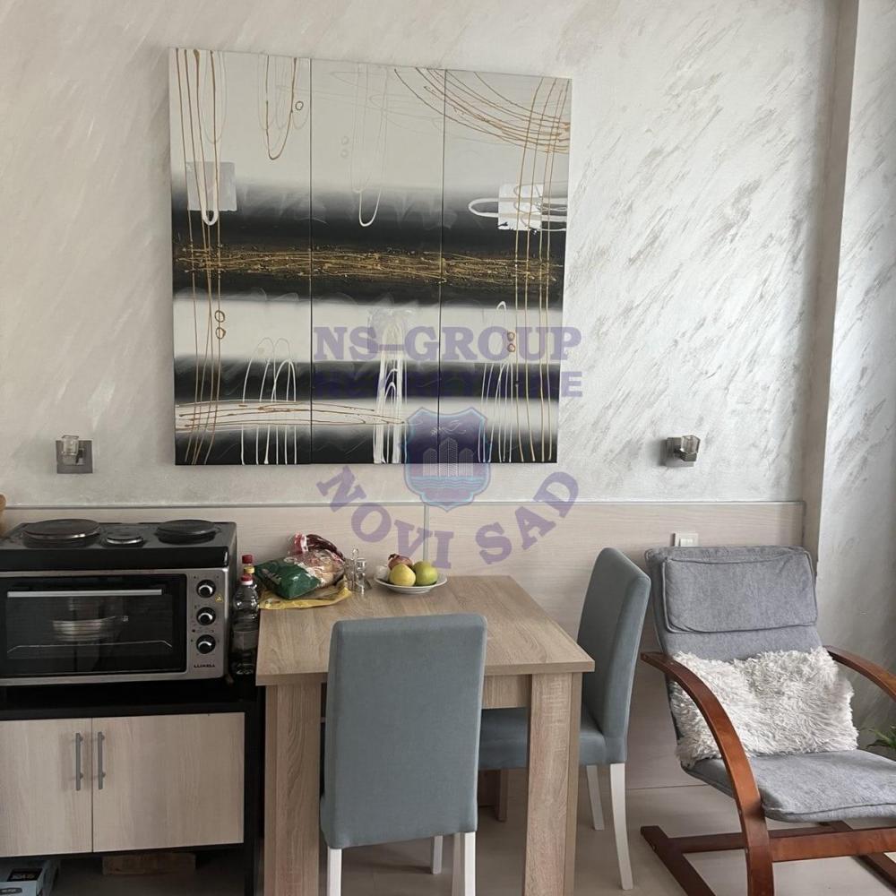 Slika 2 - Prodaja stana, 24m2, Novo naselje Novi Sad, ima lift