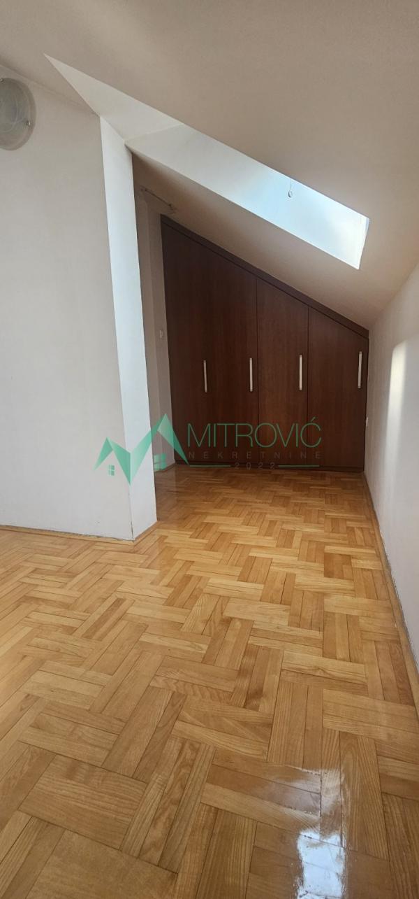 Slika 10 - Prodaje se dupleks na najtraženijoj gradskoj lokaciji- Grbavici  (Šifra: 1004593) 