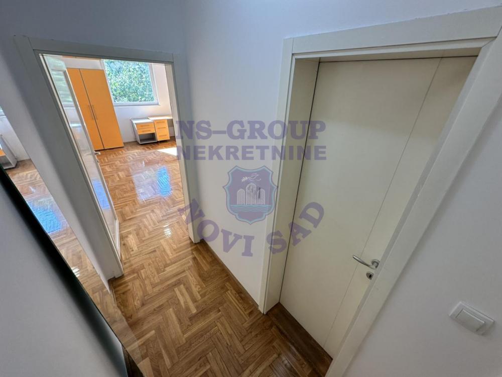 Slika 6 - Prodaja stana, 24m2, Grbavica Novi Sad, ima lift