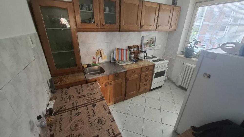 Slika 1 - Trosoban stna na Novom naselju