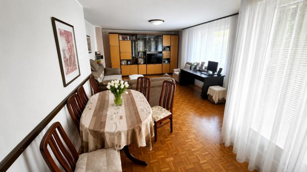 Slika 2 - Trosoban stna na Novom naselju