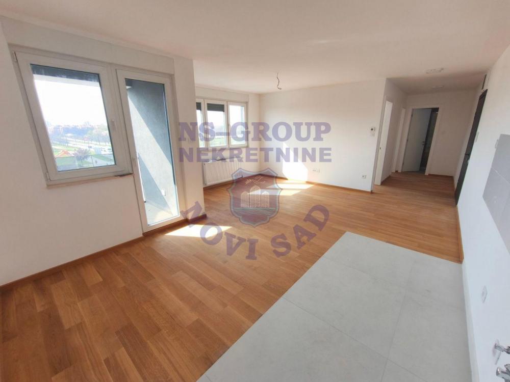 Slika 4 - Trosoban, 58m2, Nova Detelinara Novi Sad, sa terasom, ima lift