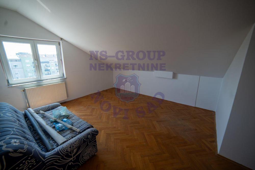 Slika 4 - SAMO KOD NAS! Useljivo, uknjižen ,154m2