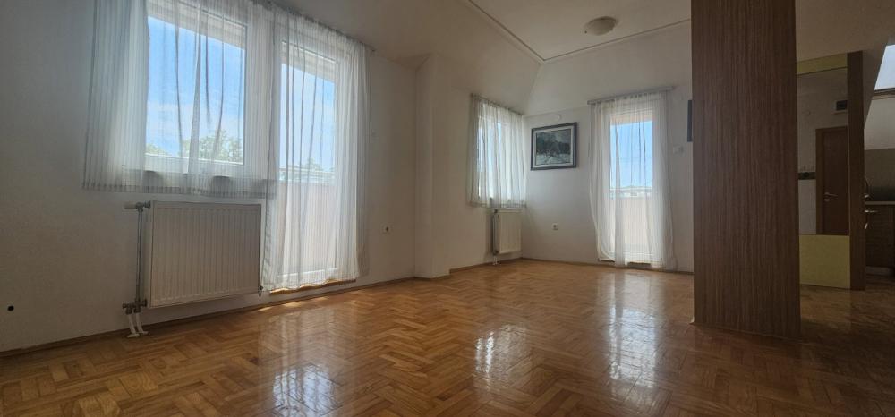 Glavna slika oglasa 45595