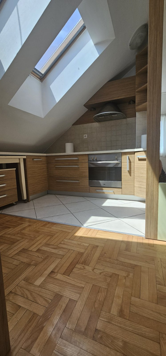 Slika 11 - Stan,NOVI SAD,GRBAVICA,kv: 39.00, € 154500, ID: 1059671