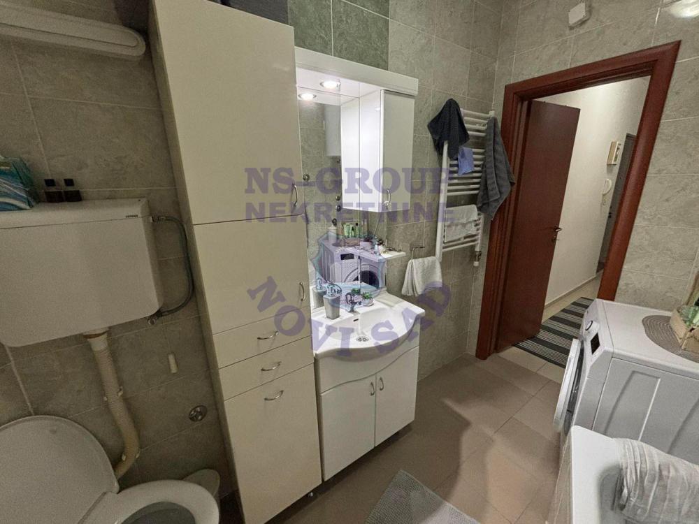 Slika 8 - Odličan dvosoban stan na Novom Naselju!
