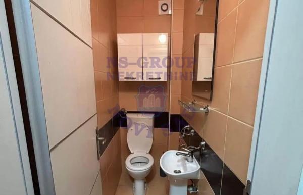 Slika 7 - 576638-Na prodaju trosoban stan na Novoj Detelinari