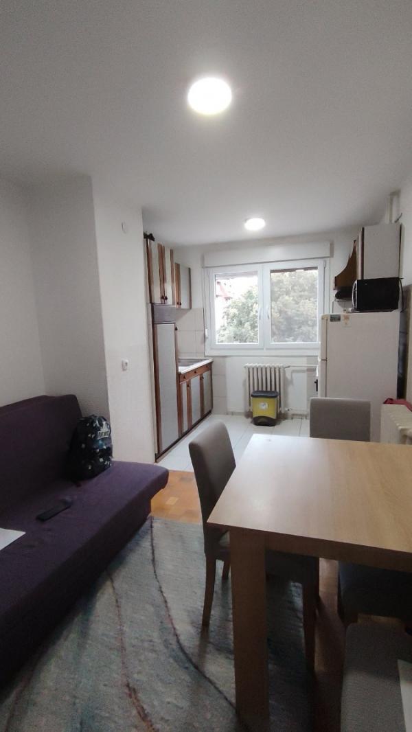 Slika 8 - Stan,NOVI SAD,BULEVAR,kv: 63.00, € 148350, ID: 1059653