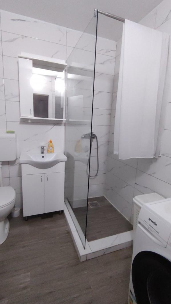 Slika 4 - Stan,NOVI SAD,BULEVAR,kv: 63.00, € 148350, ID: 1059653