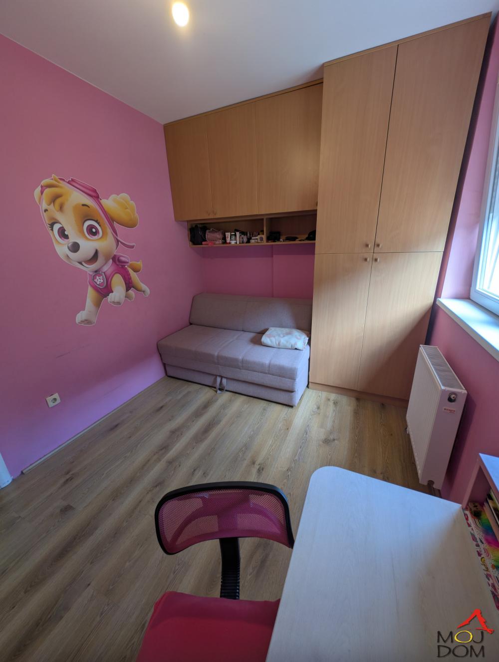 Slika 6 - Stan,NOVI SAD,BULEVAR,kv: 33, € 123600, ID: 1032668