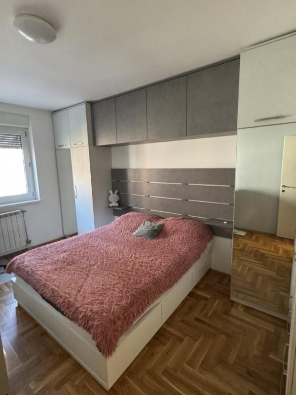 Slika 5 - Dvoiposoban stan 65m Nova Detelinara