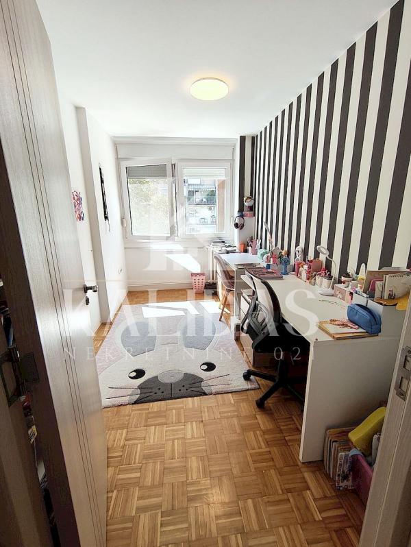 Slika 9 - Stan,NOVI SAD,LIMAN 3,kv: 76, € 265700, ID: 1008929