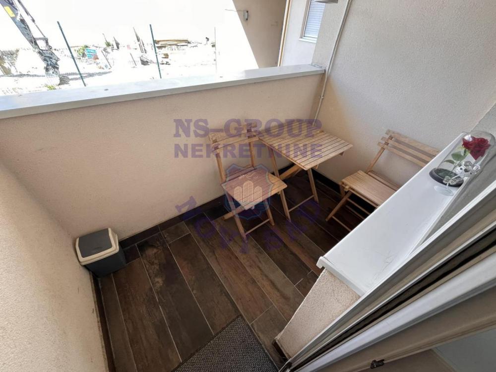 Slika 7 - Dvoiposoban kompletno namešten na Novoj Detelinari 