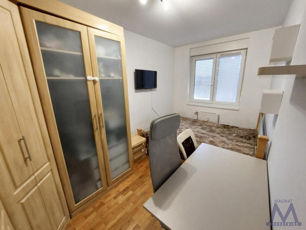 Slika 5 - Stan,NOVI SAD,GRBAVICA,kv: 79, € 267800, ID: 1019434