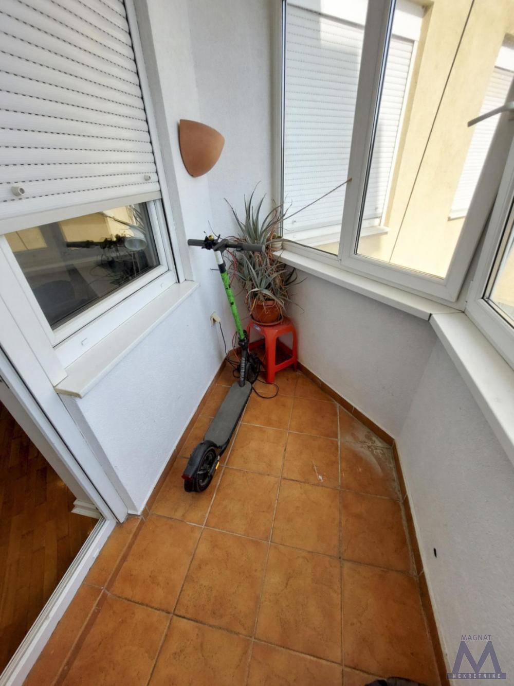 Slika 11 - Stan,NOVI SAD,GRBAVICA,kv: 79, € 267800, ID: 1019434