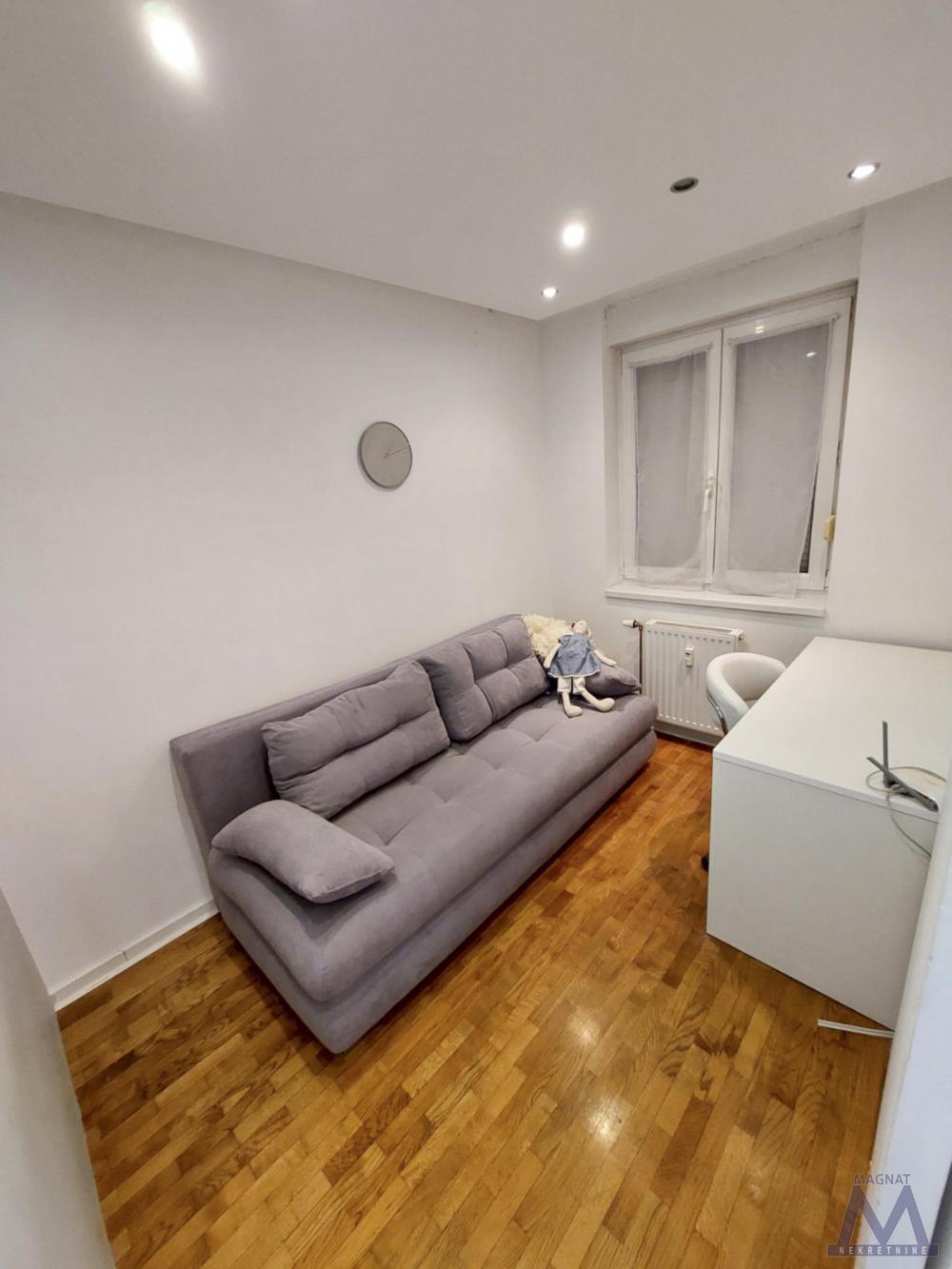 Slika 7 - Stan,NOVI SAD,GRBAVICA,kv: 79, € 267800, ID: 1019434