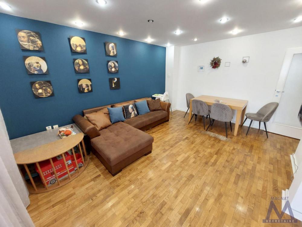 Slika 1 - Stan,NOVI SAD,GRBAVICA,kv: 79, € 267800, ID: 1019434