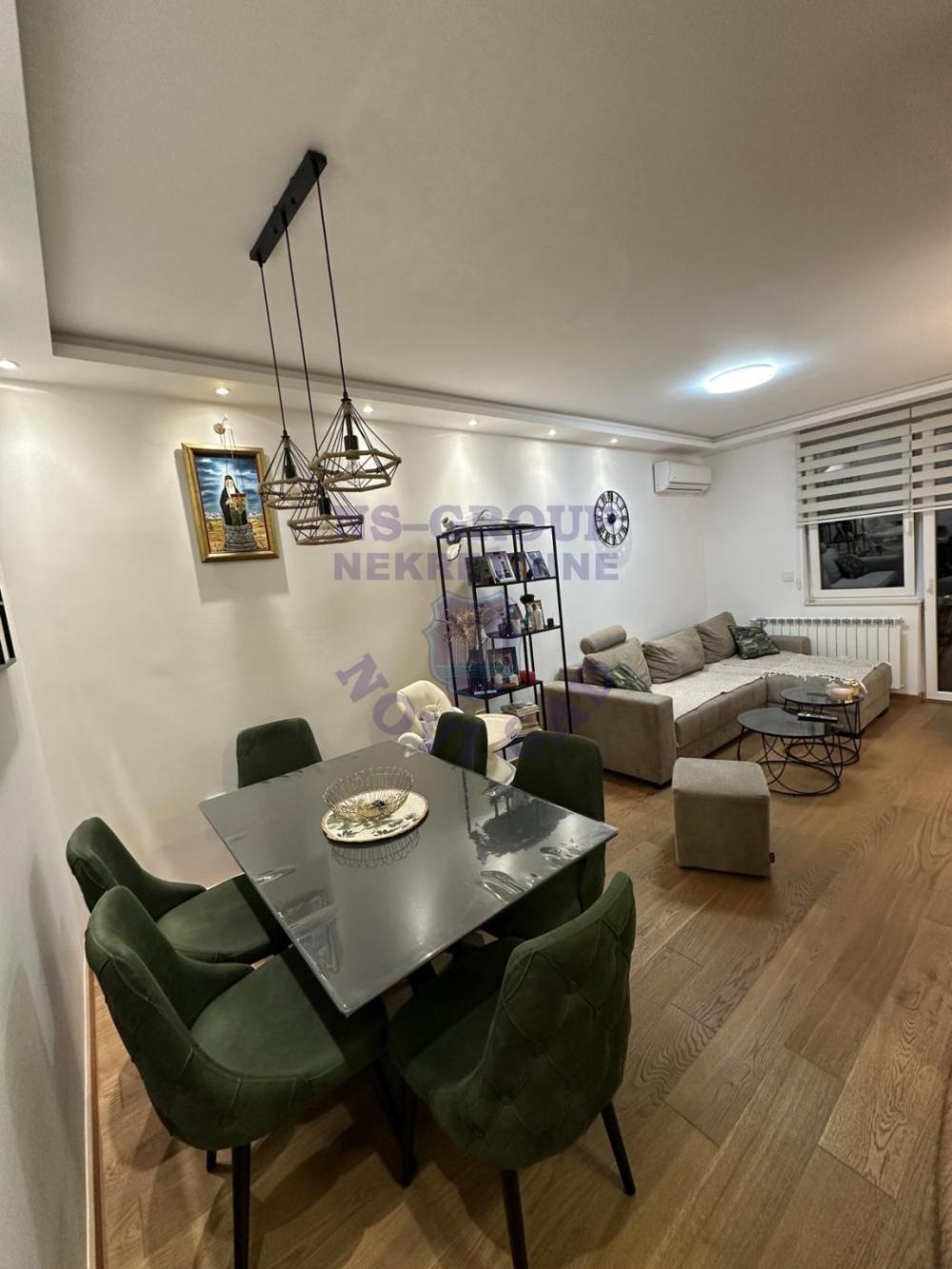 Slika 11 - Dvosoban, 50m2, Detelinara Novi Sad, sa terasom, ima lift