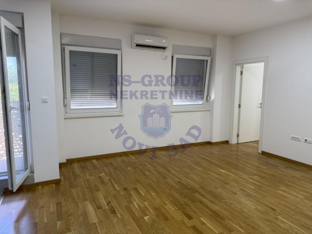 Slika 2 - 576747-Odličan dvoiposoban stan na Petrovaradinu