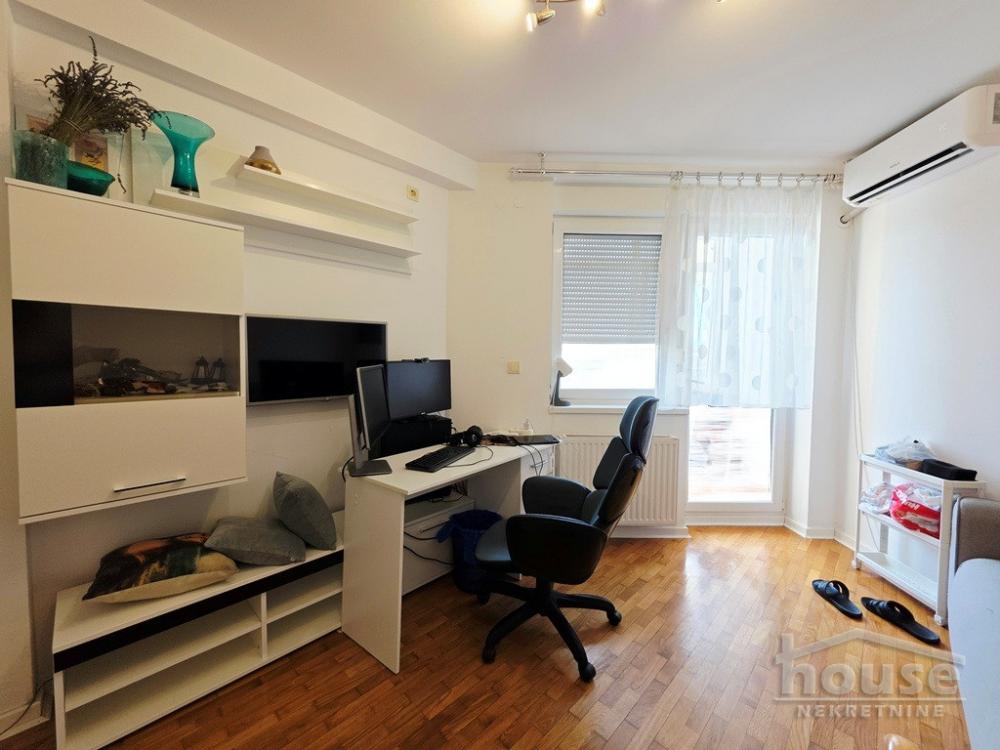 Slika 11 - Stan,NOVI SAD,GRBAVICA,kv: 79.00, € 260000, ID: 1066189