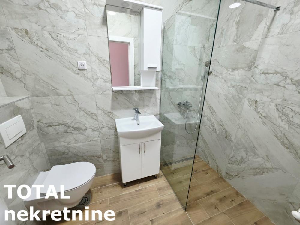 Slika 4 - Stan,NOVI SAD,SALAJKA,kv: 24.00, € 72000, ID: 1103048