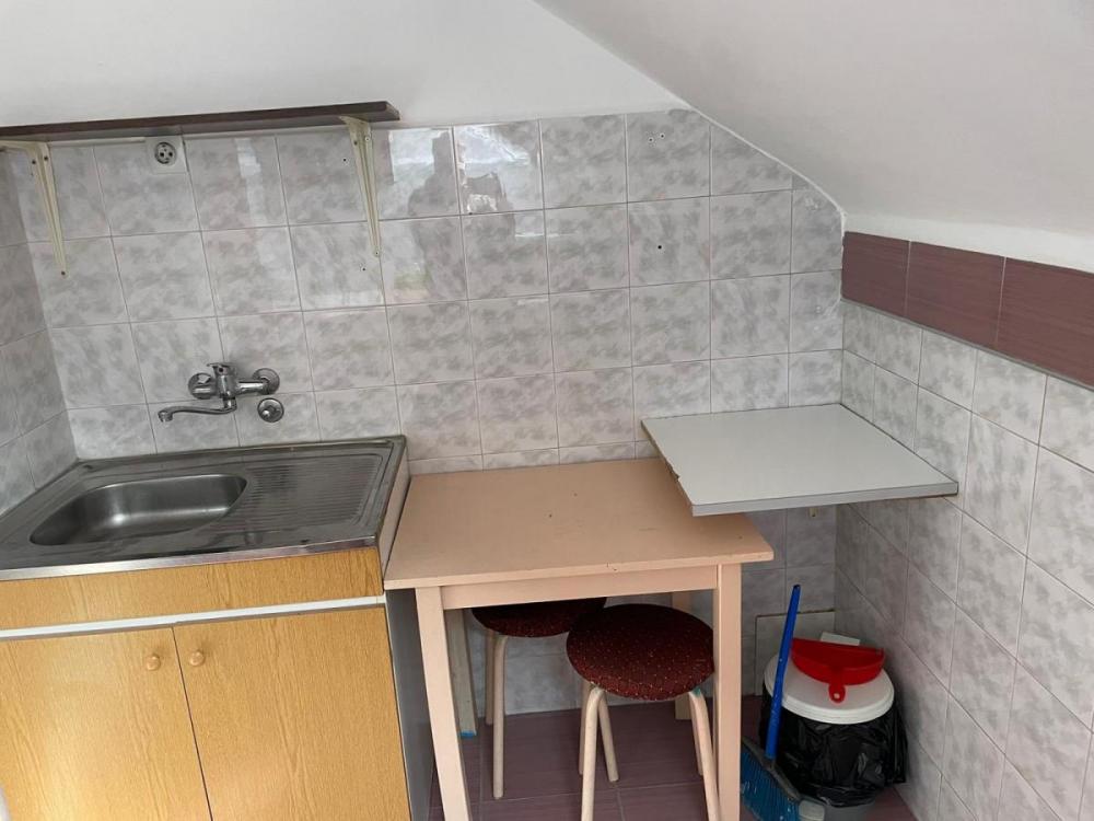 Slika 6 - Jednosoban, 26m2, Novi Sad centar Novi Sad, ima lift