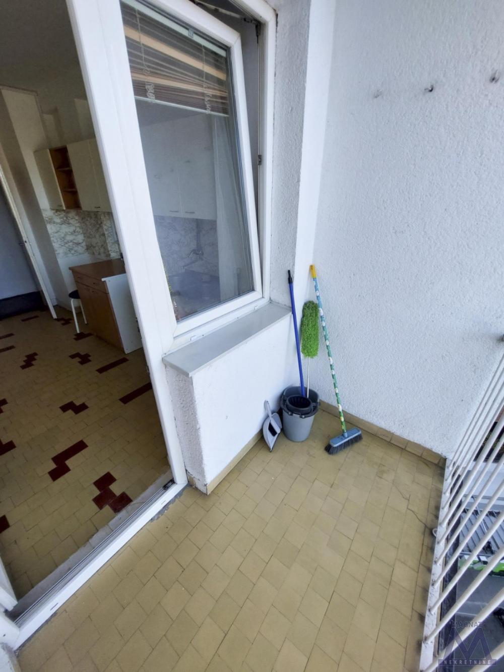 Slika 8 - Stan,NOVI SAD,GRBAVICA,kv: 50, € 129000, ID: 1019436
