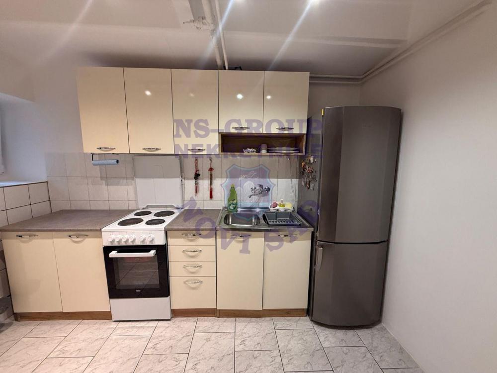 Slika 3 - Dvoiposoban, 58m2, Novosadski kej Novi Sad