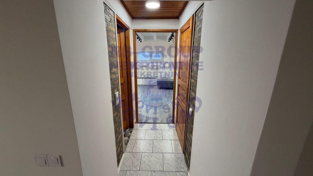 Slika 5 - Dvoiposoban, 58m2, Novosadski kej Novi Sad