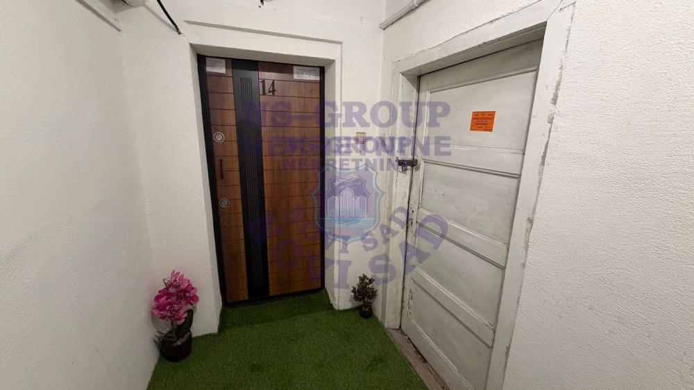 Slika 10 - Dvoiposoban, 58m2, Novosadski kej Novi Sad